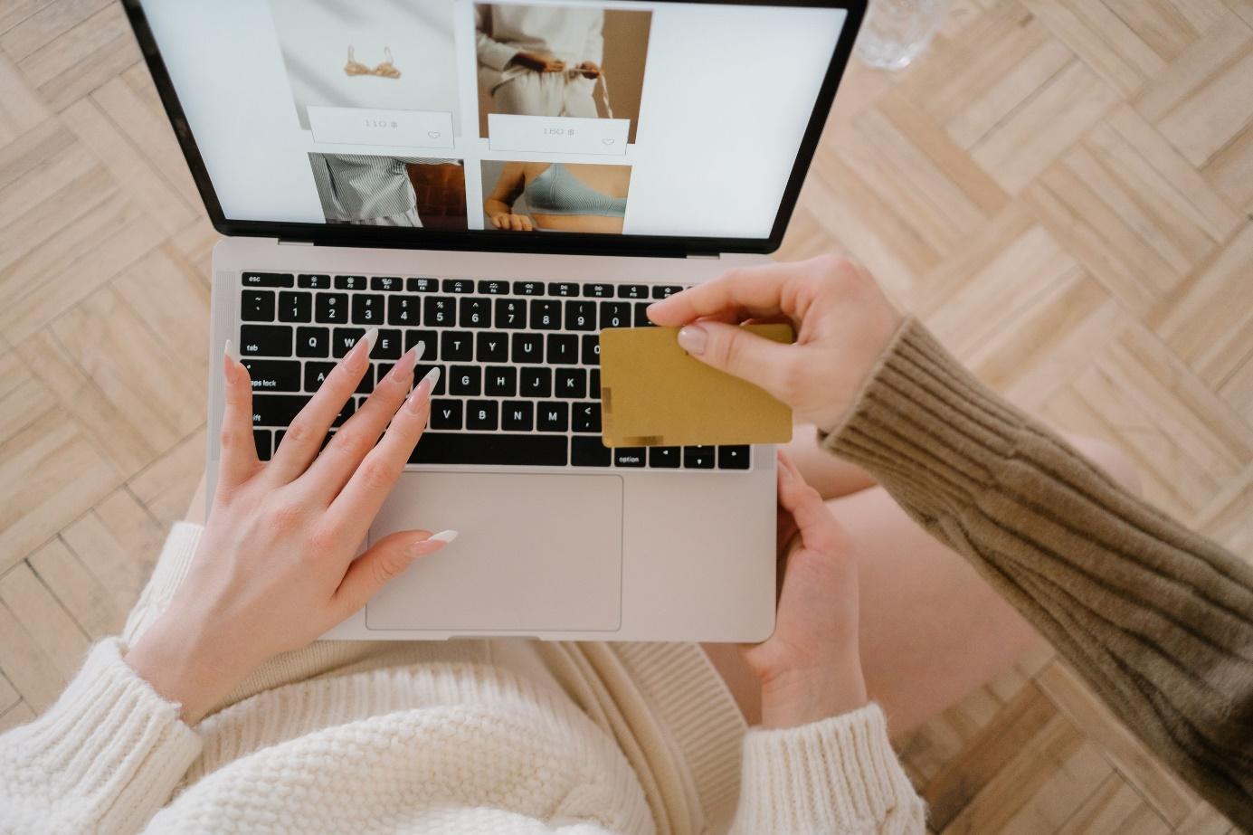 https://se.cardveritas.com/Find out how prepaid cards and online shopping security are revolutionising your transactions