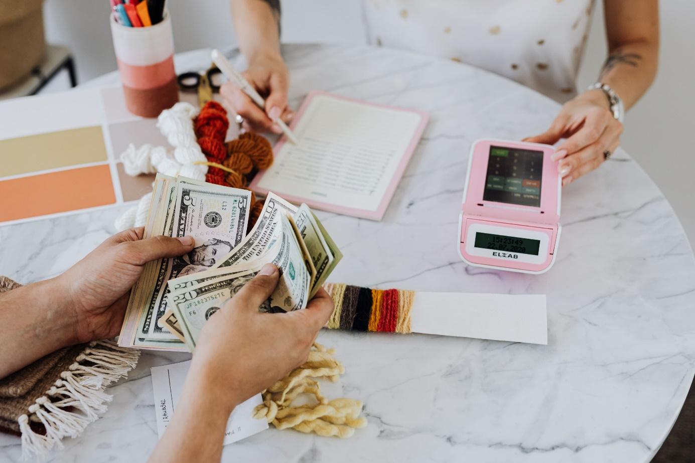 https://se.cardveritas.com/The prepaid card for simplified management of your monthly budget