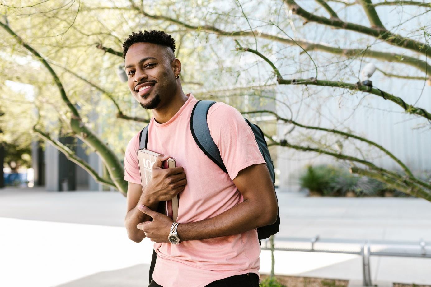 https://se.cardveritas.com/Maximise your student savings with a prepaid card